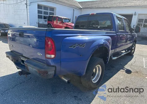 2003 Ford F350 Super Duty из США, поврежденный, VIN 1FTWW33P23EC02154